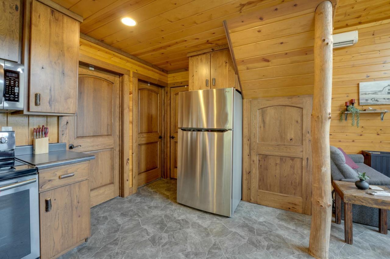 Cozy Haven Of Rest Home With Amish Country Views! Shipshewana Esterno foto
