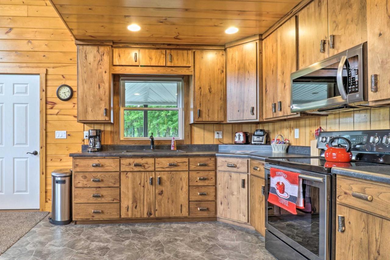 Cozy Haven Of Rest Home With Amish Country Views! Shipshewana Esterno foto